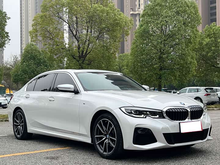 Фото 3 - BMW 3 Series