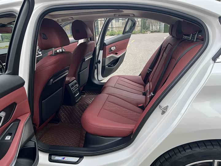 Фото 6 - BMW 3 Series