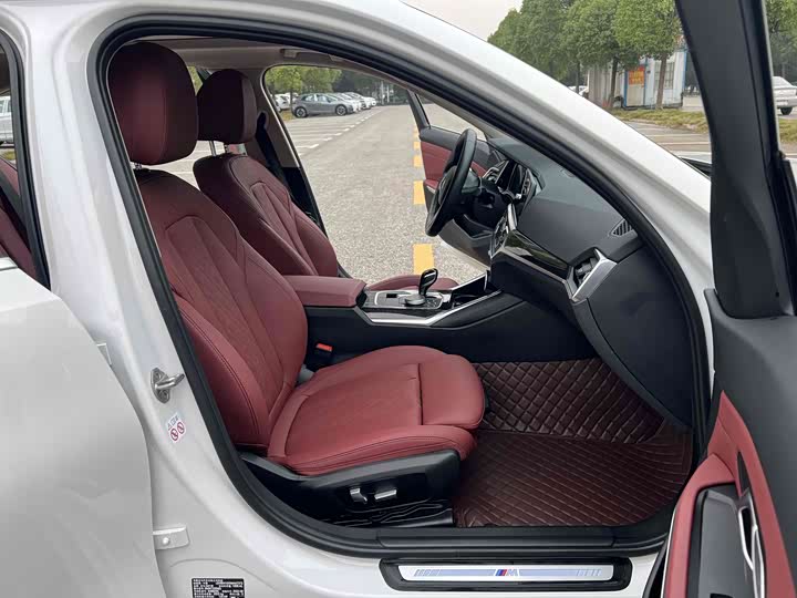 Фото 9 - BMW 3 Series