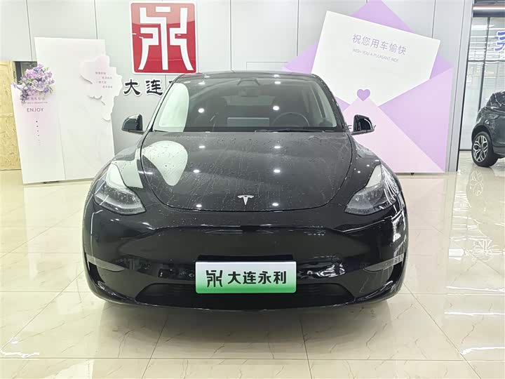 Фото 2 - Tesla Model Y