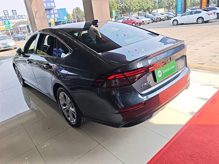 Фото 5 - Honda Accord