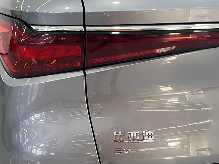 Фото 5 - BYD Yuan Plus