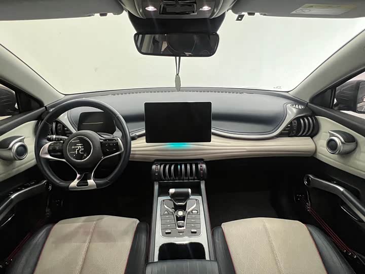 Фото 7 - BYD Yuan Plus