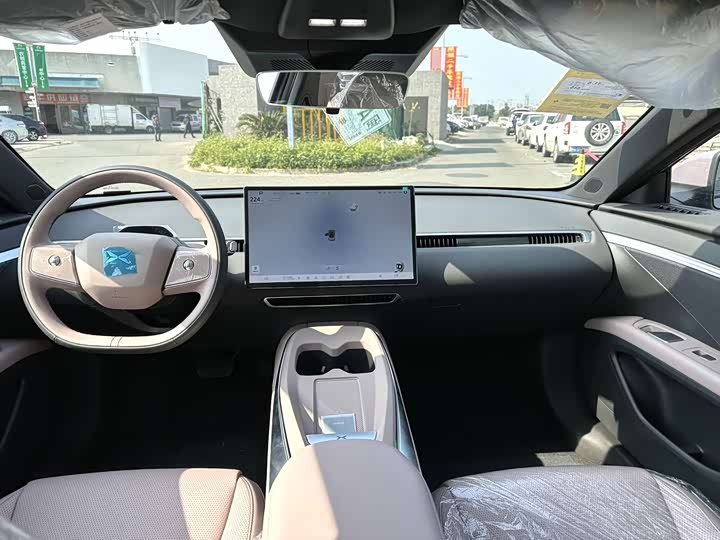 Фото 3 - XPeng Mona M03