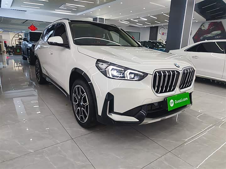 Фото 4 - BMW X1