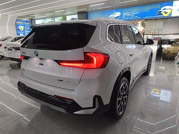 Фото 7 - BMW X1