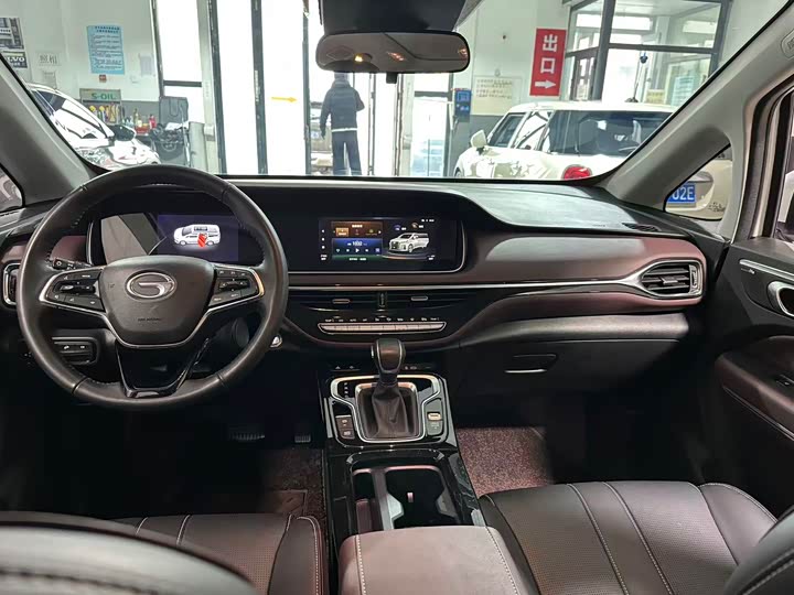 Фото 7 - GAC Trumpchi M6