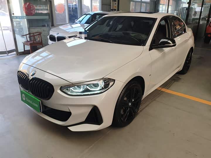 Фото 1 - BMW 1 Series