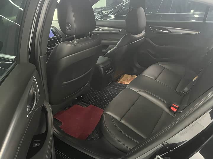 Фото 7 - Cadillac CT5