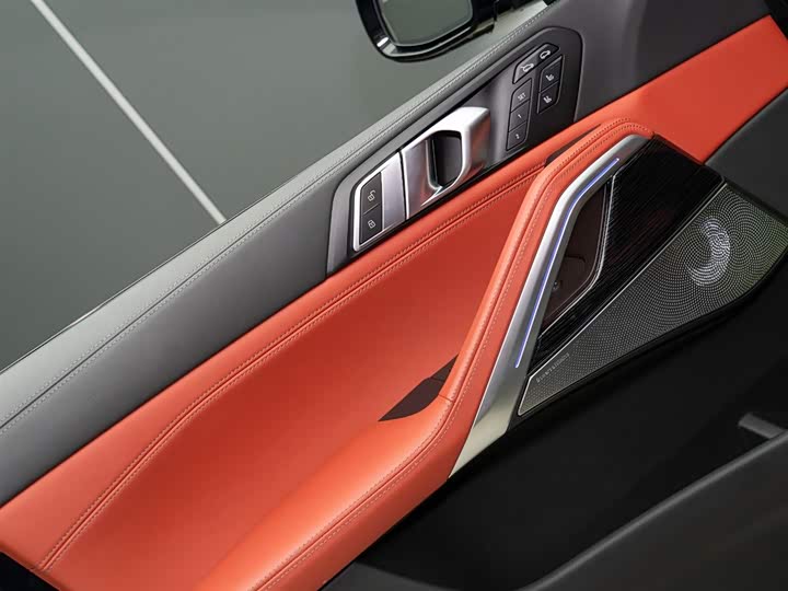 Фото 7 - BMW X6 M