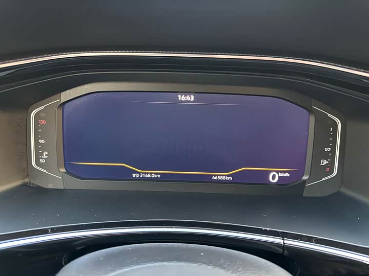 Фото 8 - Volkswagen Tayron X