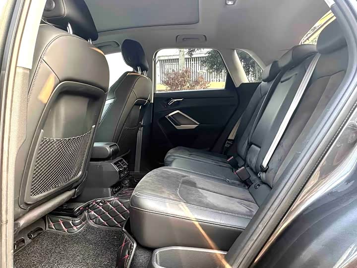 Фото 6 - Audi Q3