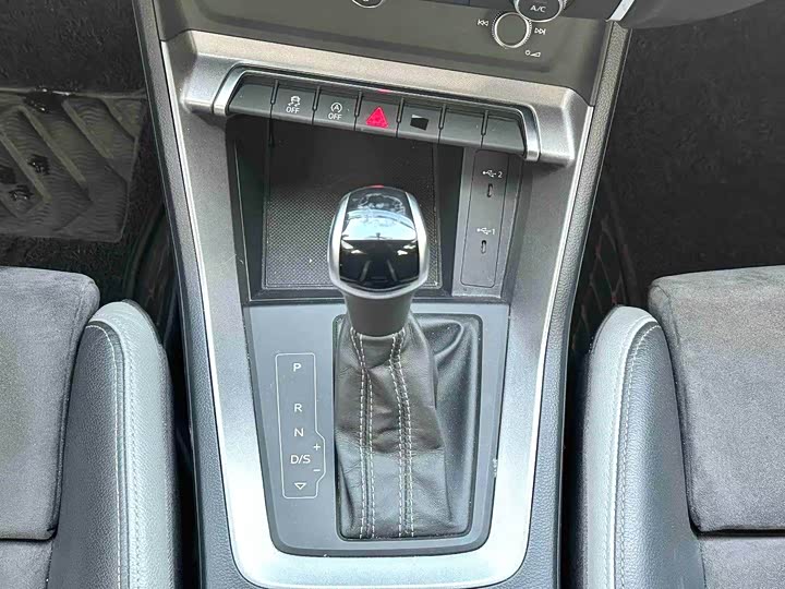 Фото 7 - Audi Q3