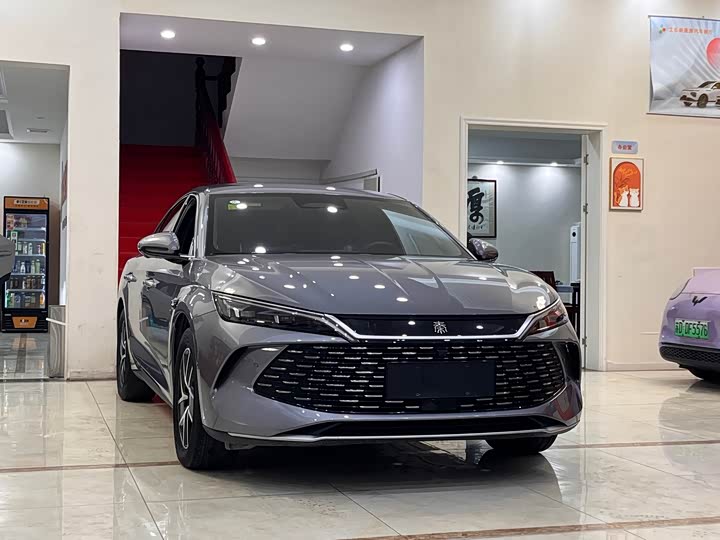 Фото 2 - BYD Qin L