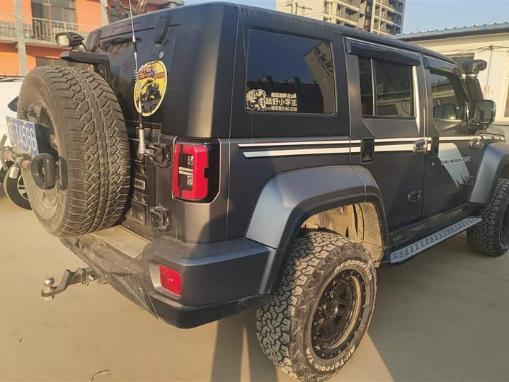 Фото 3 - BAIC Beijing BJ40