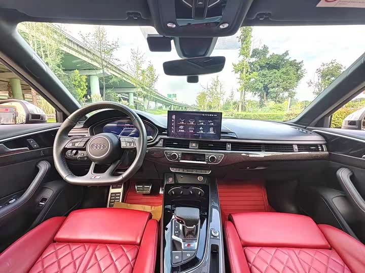 Фото 7 - Audi S4