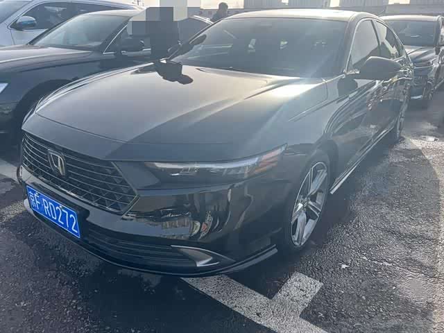 Фото 1 - Honda Accord