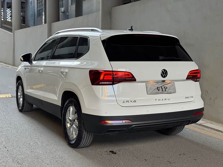 Фото 4 - Volkswagen Tharu