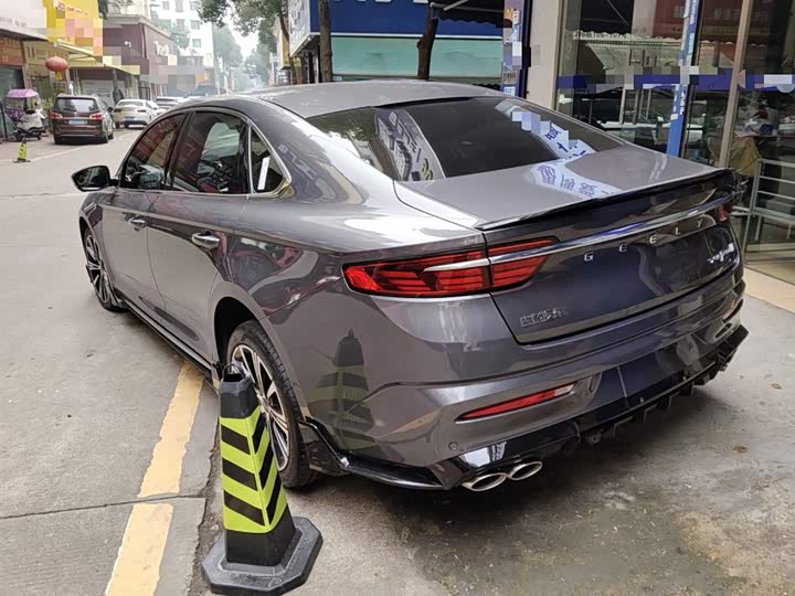 Фото 5 - Geely Preface