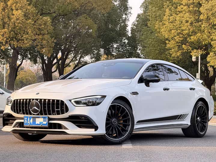 Фото 1 - Mercedes-Benz AMG GT