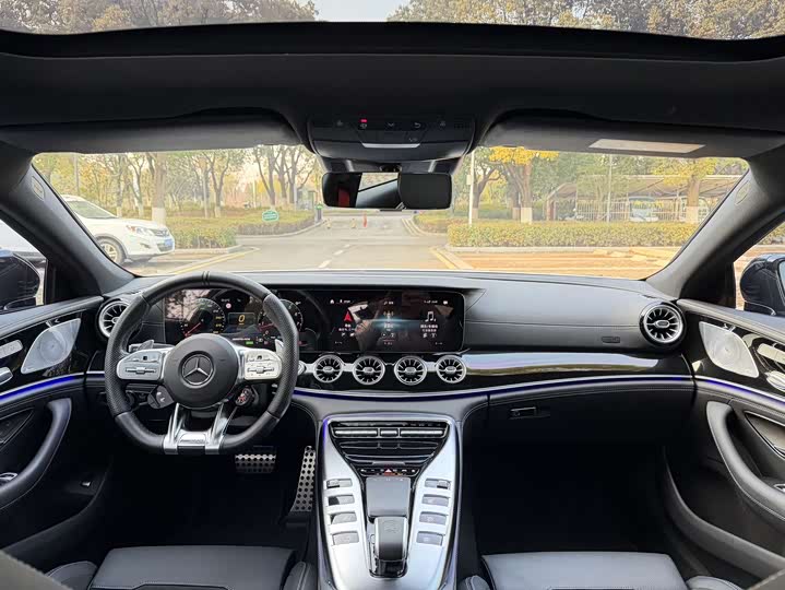 Фото 6 - Mercedes-Benz AMG GT