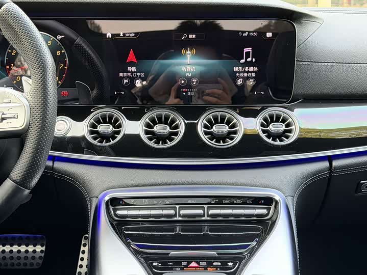 Фото 7 - Mercedes-Benz AMG GT