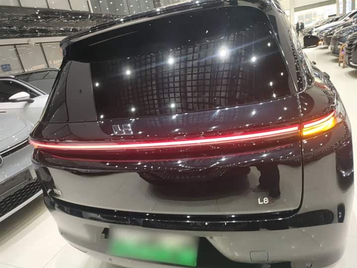 Фото 6 - LiXiang L8