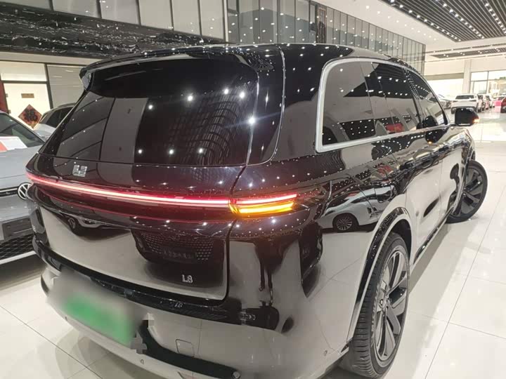 Фото 7 - LiXiang L8