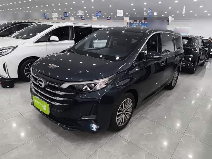 Фото 1 - GAC Trumpchi M6
