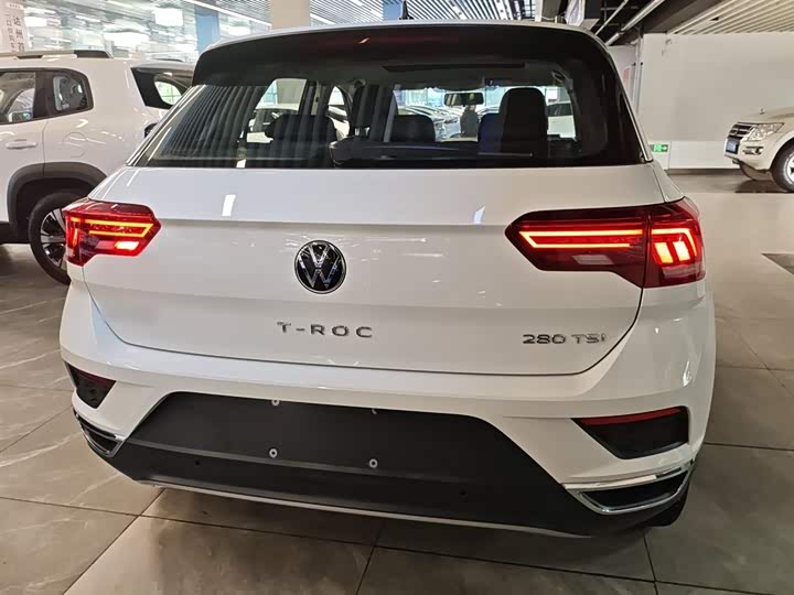 Фото 6 - Volkswagen T-Roc