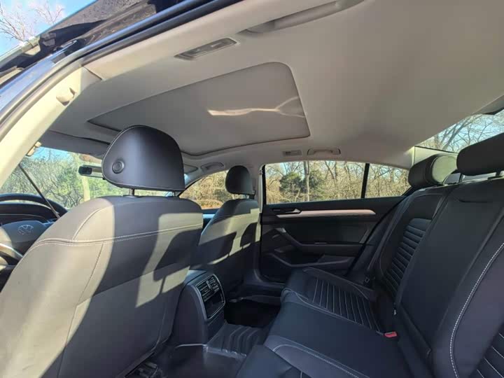 Фото 9 - Volkswagen Magotan