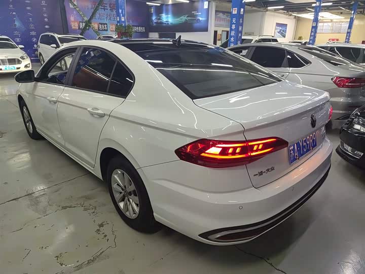 Фото 5 - Volkswagen Bora