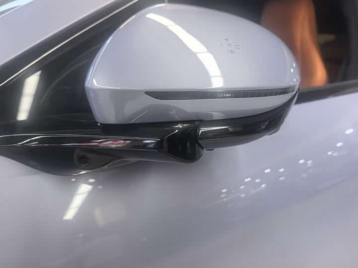 Фото 4 - BYD Sea Lion 07 EV