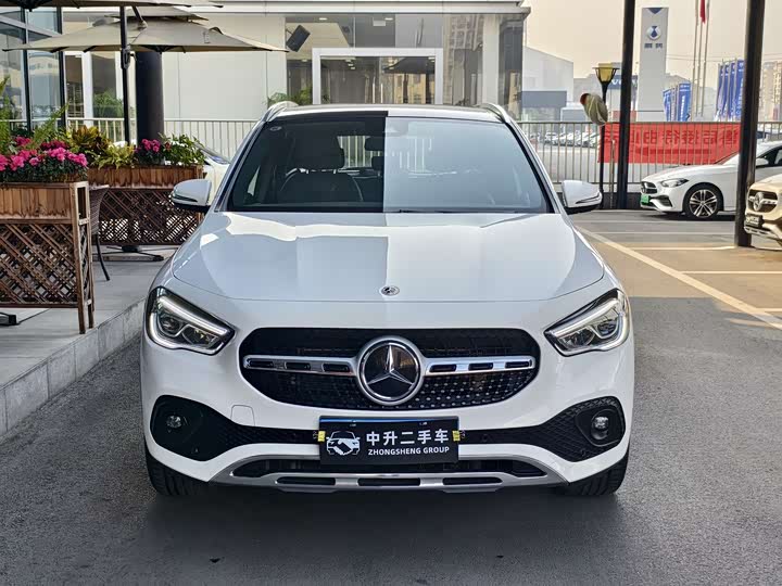 Фото 3 - Mercedes-Benz GLA-Class