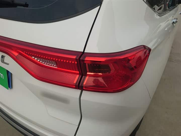 Фото 8 - Haval M6