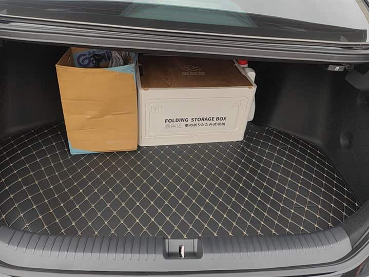 Фото 4 - Honda Accord