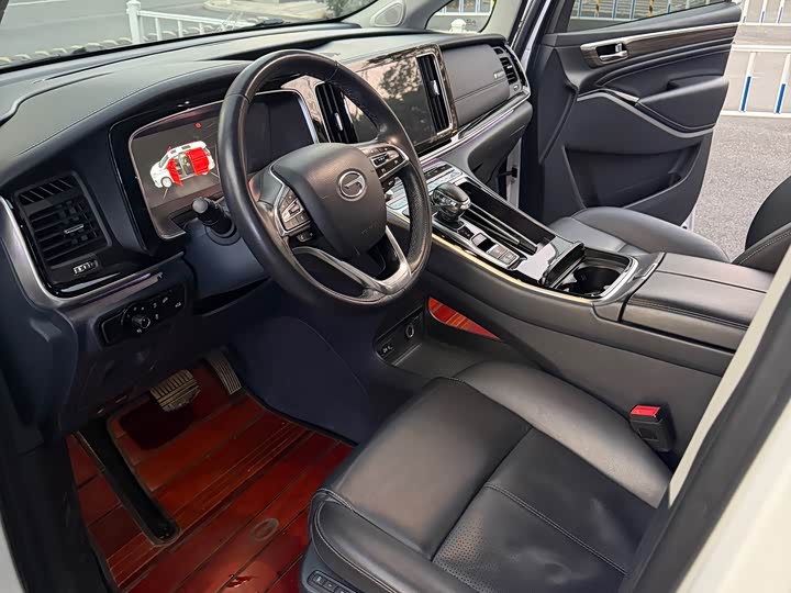 Фото 7 - GAC Trumpchi M8