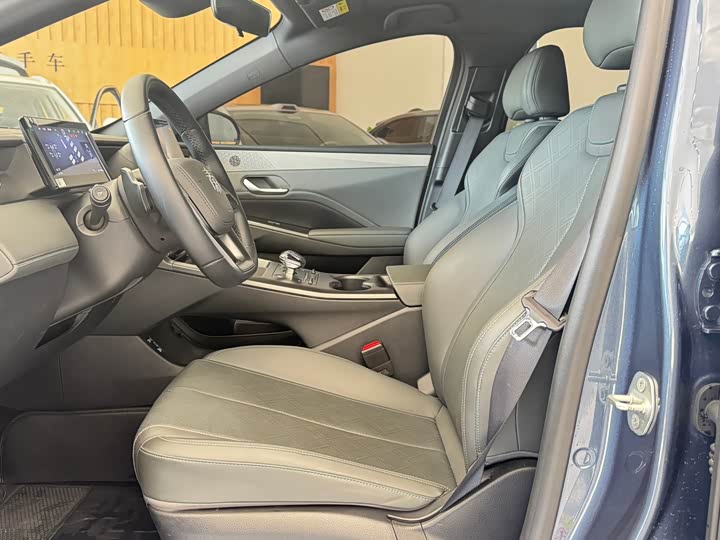 Фото 8 - BYD Qin Plus