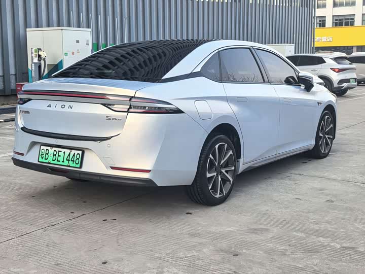 Фото 9 - GAC Aion S Plus