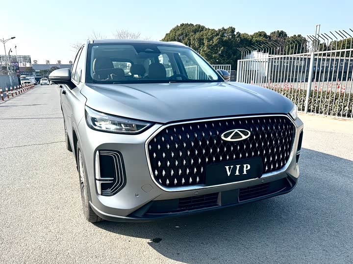 Фото 3 - Chery Tiggo 8L