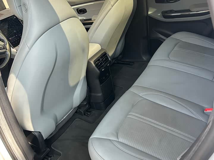 Фото 6 - Nio EC6