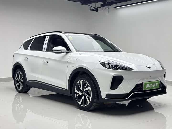 Фото 3 - BAIC Arcfox Alpha T6