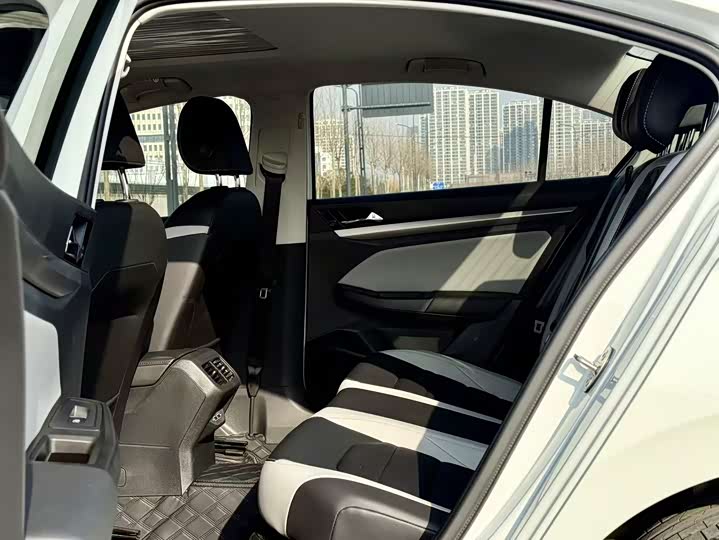 Фото 9 - Volkswagen Bora