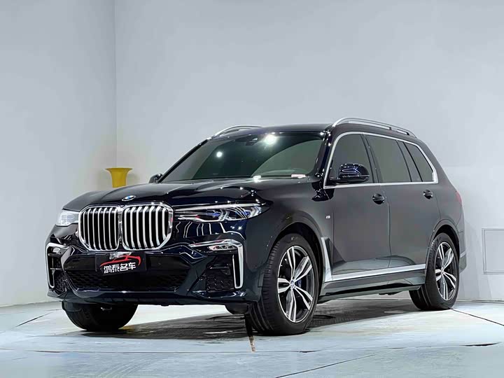 Фото 2 - BMW X7