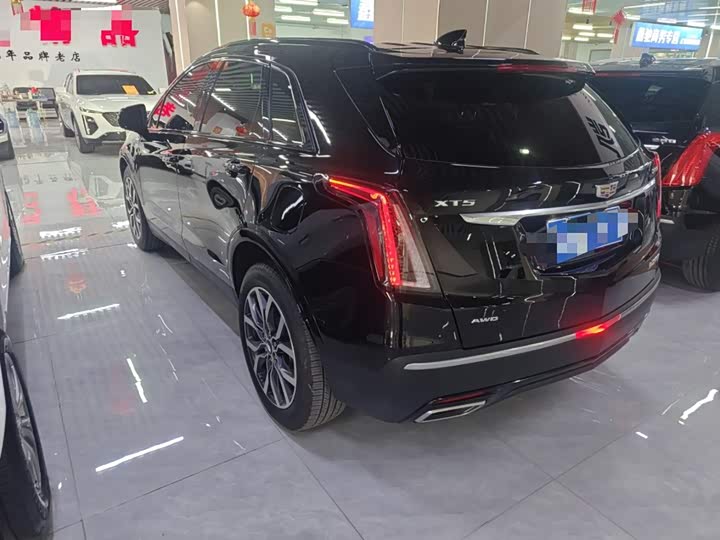 Фото 5 - Cadillac XT5
