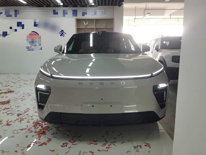 Фото 3 - Exeed Sterra ET