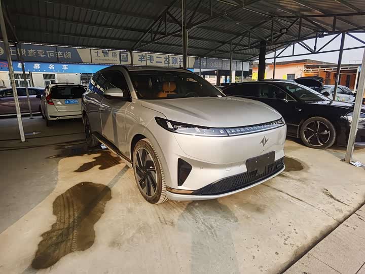 Фото 3 - Dongfeng Yipai eπ 008