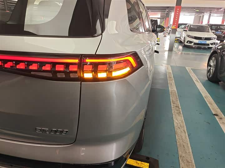 Фото 8 - Dongfeng Yipai eπ 008