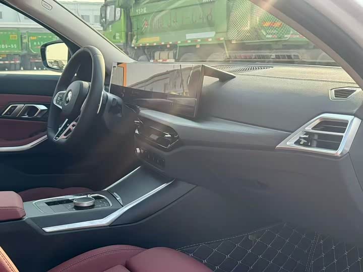 Фото 4 - BMW 3 Series