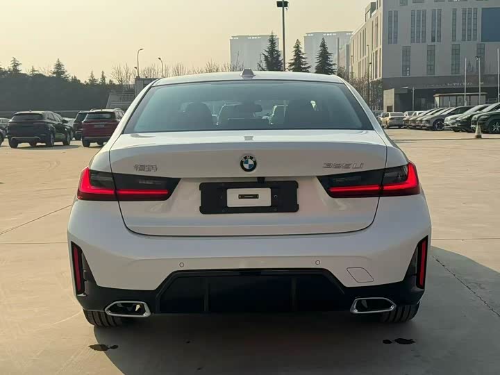 Фото 7 - BMW 3 Series